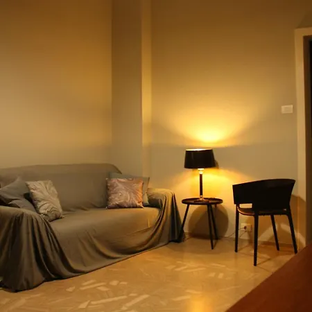 Отель Casa Bianca 4 4 Bagni In Con Giardino E Terrazza Санта-Чезареа-Терме